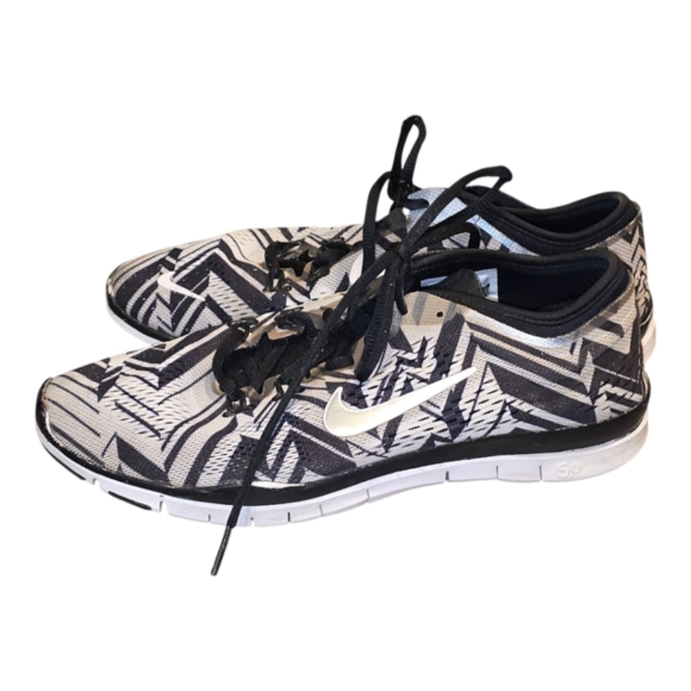 Nike Free 5.0 TR Fit 5 Womens 8.5 Black White Geometric Zigzag 629496-015